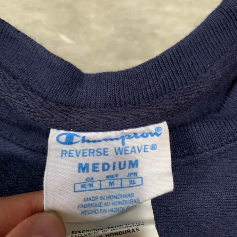 Champion Reverse Weave Womens Blue Y2K Pullover Sweater Size‎ Medium